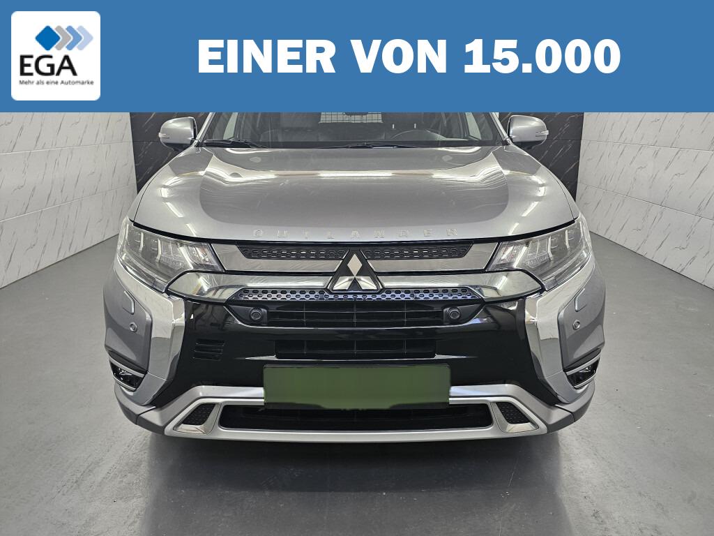 Mitsubishi Outlander top 4WD+Leder+AHK+Bi-LED+Temp+Sound