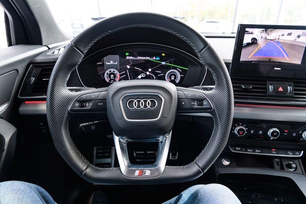 Audi Q5 40 TDI S line +AHK+KAMERA+LED+NAVI+APP+CARBON