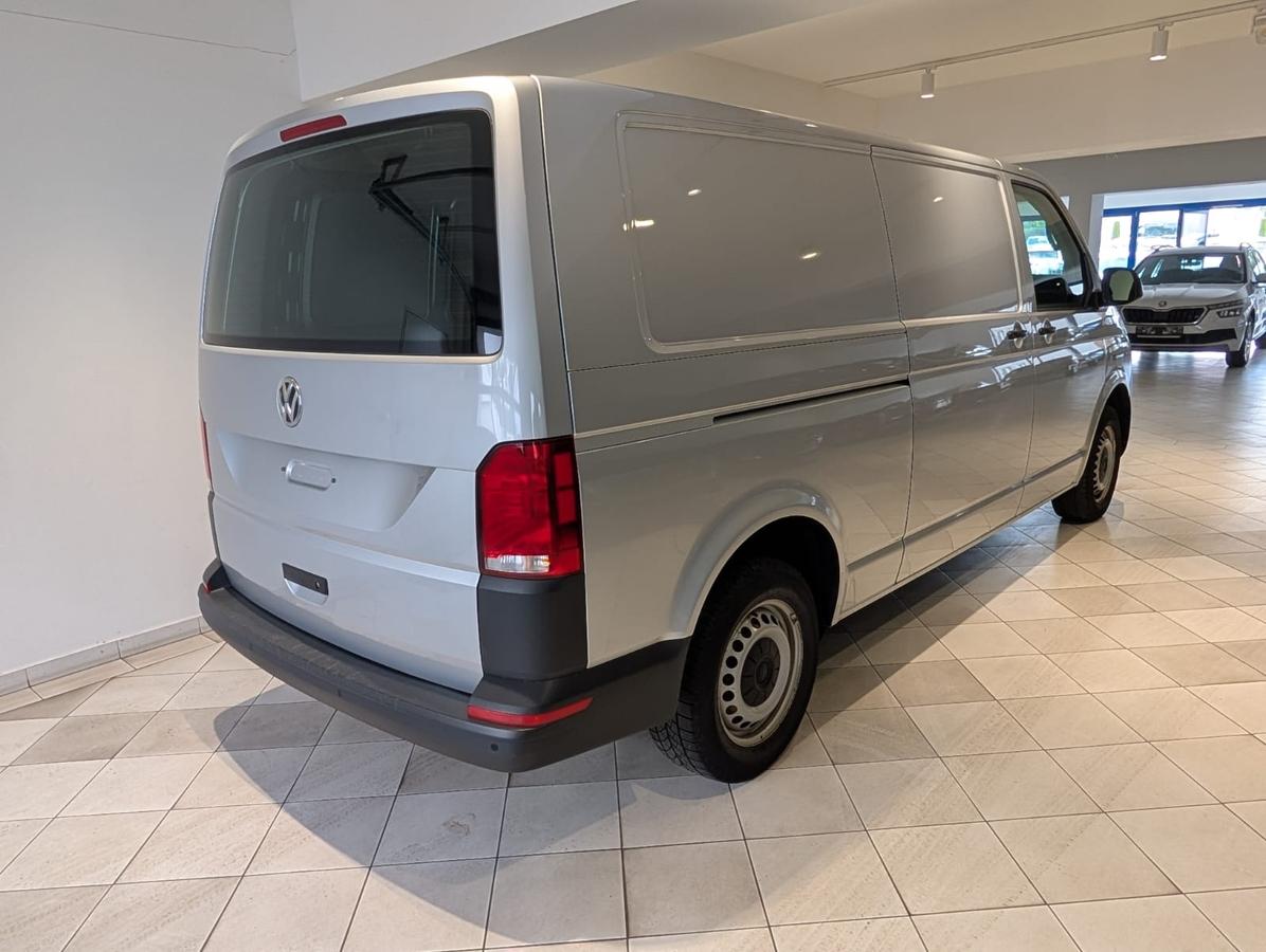 Volkswagen T6 Transporter T6.1 lang NAVI PDC SHZ APP 1.Hand