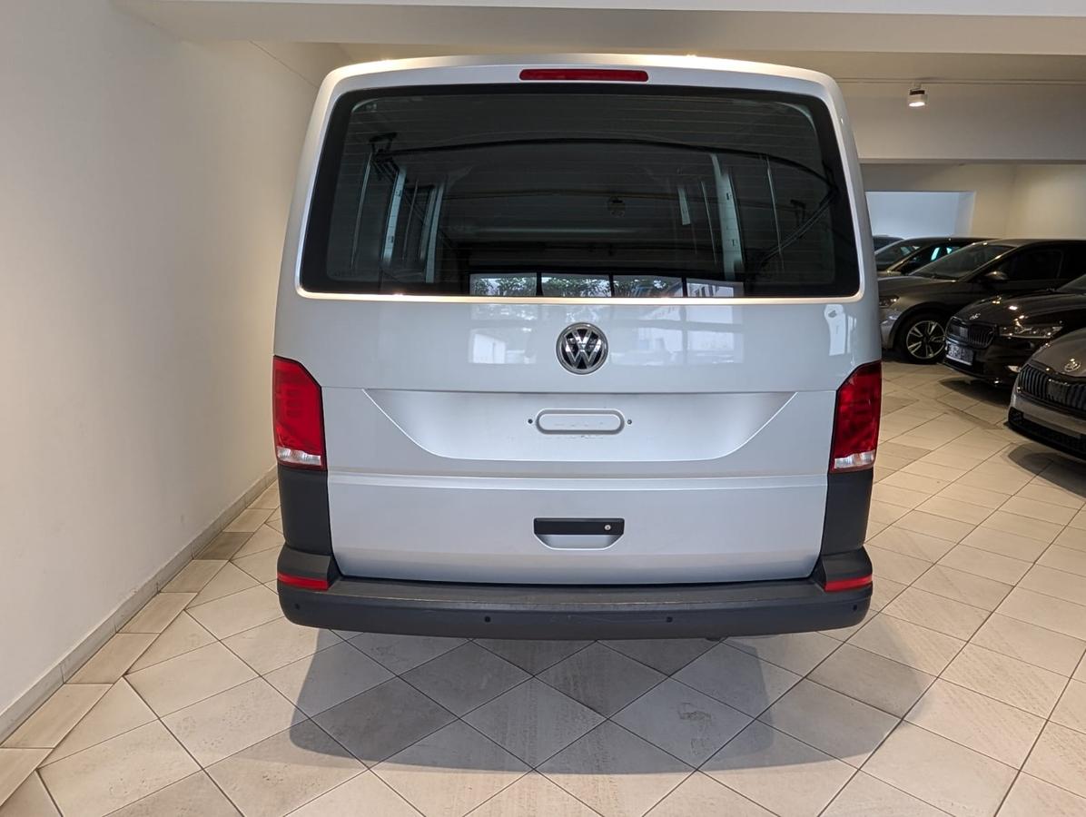 Volkswagen T6 Transporter T6.1 lang NAVI PDC SHZ APP 1.Hand