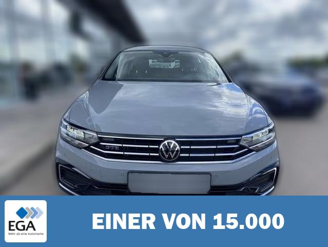 Volkswagen Passat Variant GTE 1.4 TSI DSG NAVI+STANDHEIZUNG