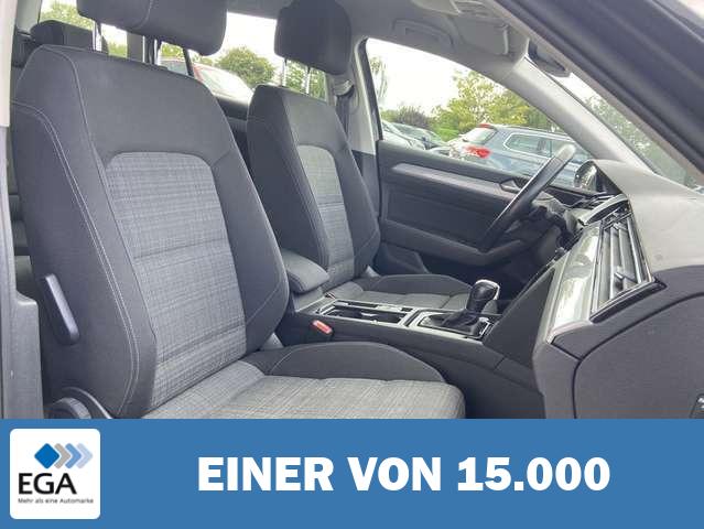 Volkswagen Passat Variant 2.0 TDI DSG BUSINESS NAVI+STANDHE