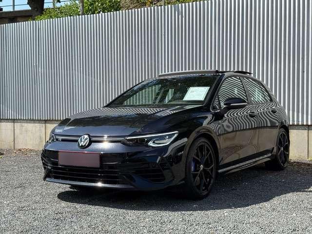 Volkswagen Golf VIII R DSG/4M/VIRTUAL/PANO/HARMAN KARDON