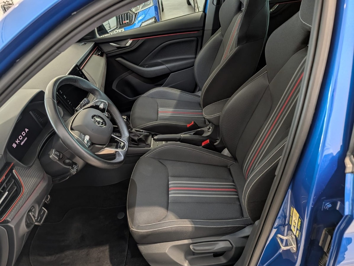 Skoda Scala Monte Carlo AHK NAVI PANO 5J.Garantie 