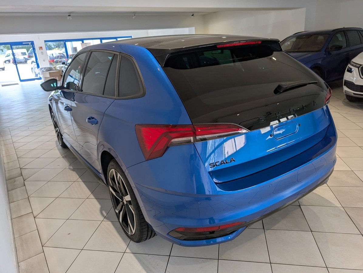 Skoda Scala Monte Carlo AHK NAVI PANO 5J.Garantie 
