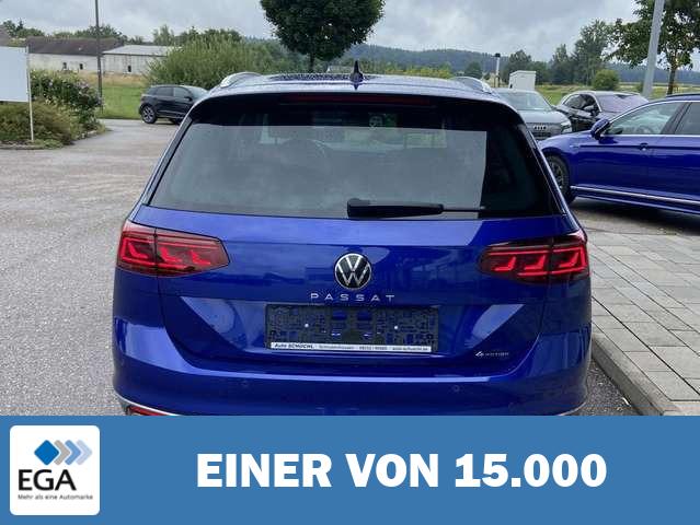 Volkswagen Passat Variant 2.0 TDI DSG ELEGANCE R-LINE 4-MOT