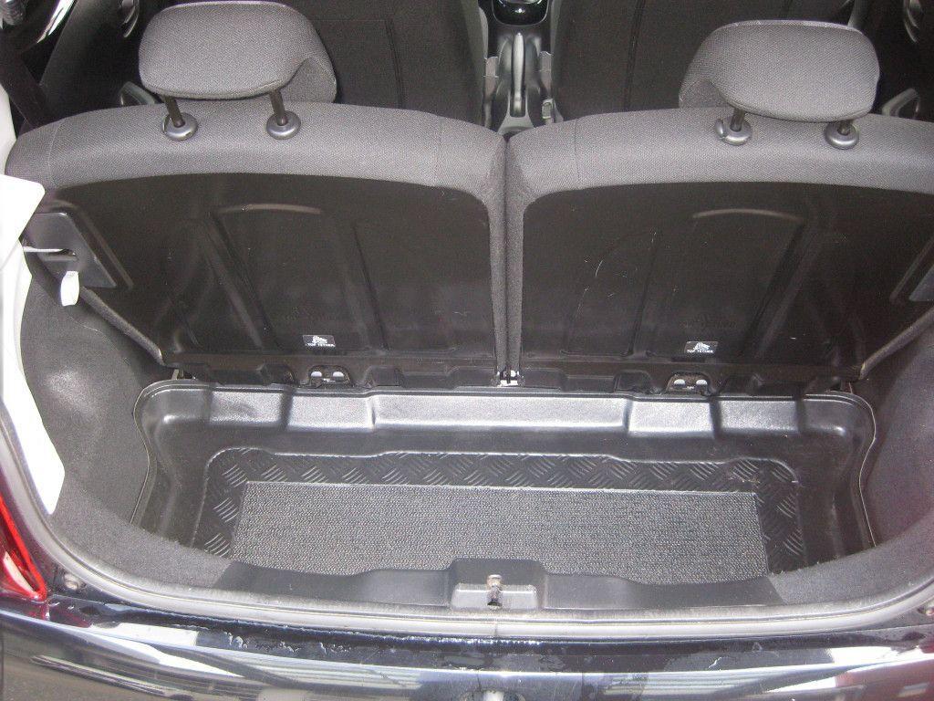 Peugeot 108 Top Style 5T 70