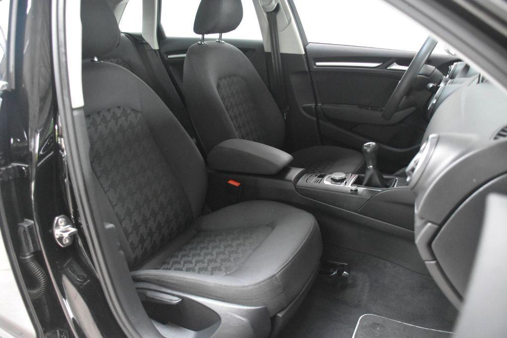 Audi A3 Sportback Ultra Navi 2Z-Klima Sitzheiz PDC