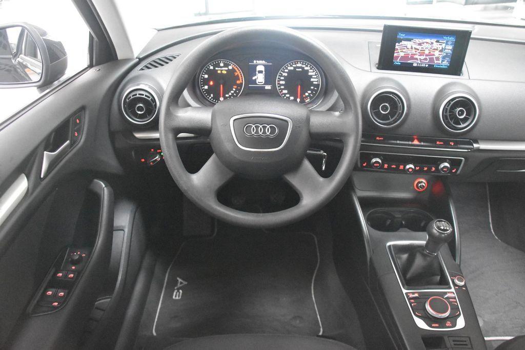 Audi A3 Sportback Ultra Navi 2Z-Klima Sitzheiz PDC