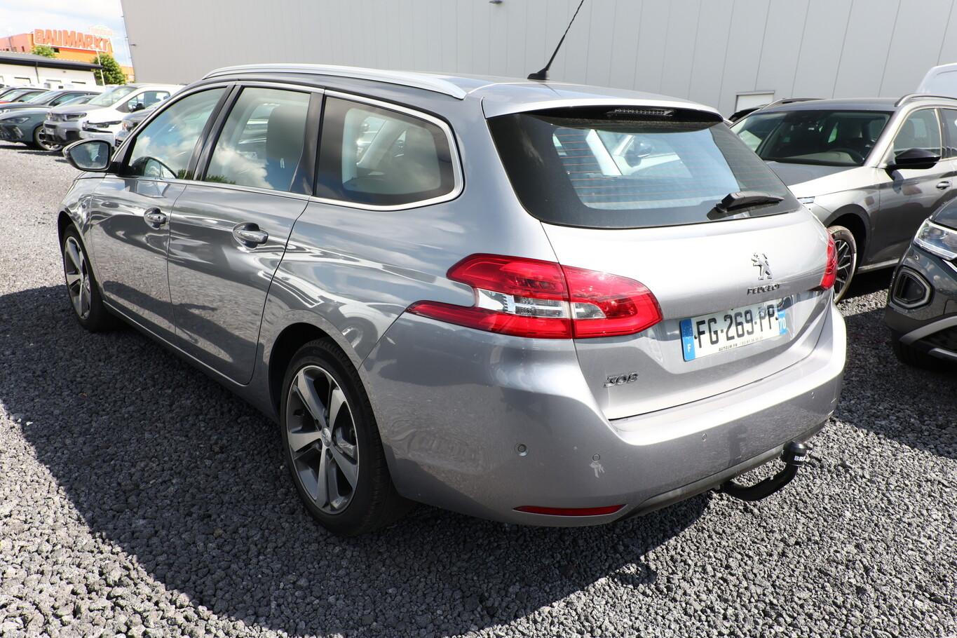 Peugeot 308 SW 1.2 PureTech 130 Allure Nav SHZ PDC KeyL