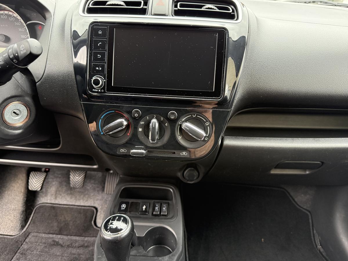 Mitsubishi Space Star 1.2 Select Plus MT. GJR. Seitenschutzleisten