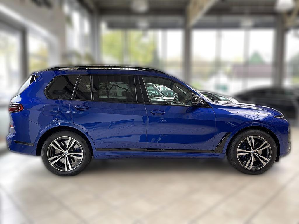 BMW X7 M60 i*MASSAGE*STDHZG*AHK*LEDER*GLAS*