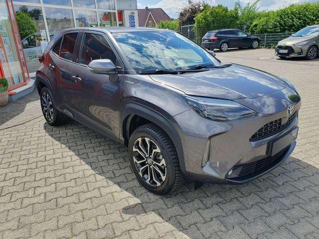 Toyota Yaris Cross Hybrid 1.5 VVT-i Team Deutschland