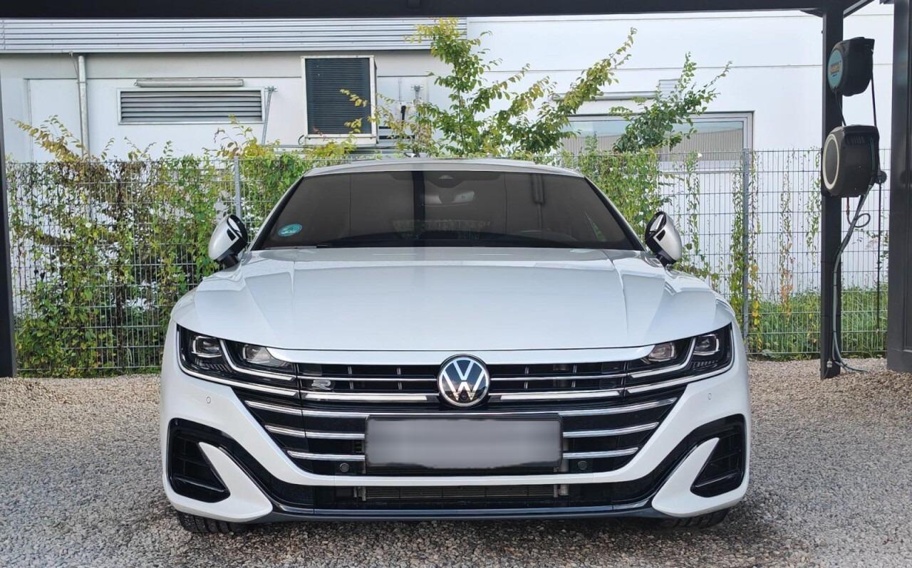 Volkswagen Arteon SB 2.0 TSI DSG,2xR-LINE,PANO,STANDH,AHK