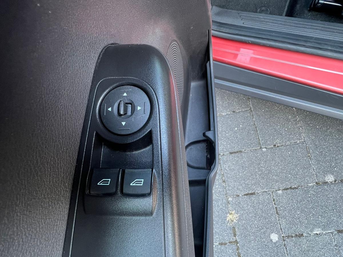 Ford Tourneo Courier 1.0 EcoBoost - R.Kam - PDC h. - Garantie 