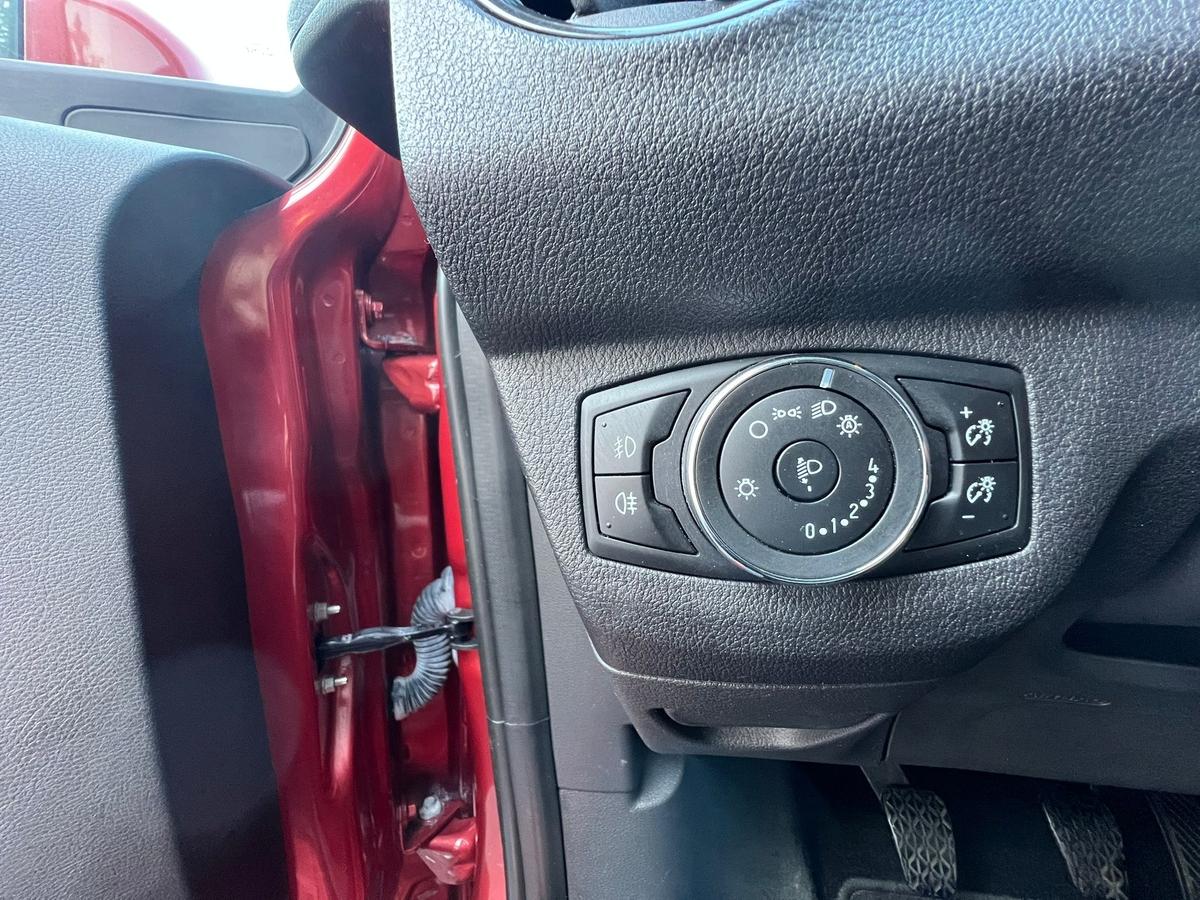 Ford Tourneo Courier 1.0 EcoBoost - R.Kam - PDC h. - Garantie 