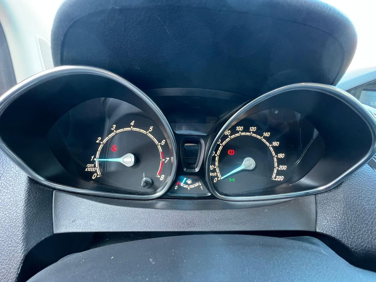 Ford Tourneo Courier 1.0 EcoBoost - R.Kam - PDC h. - Garantie 