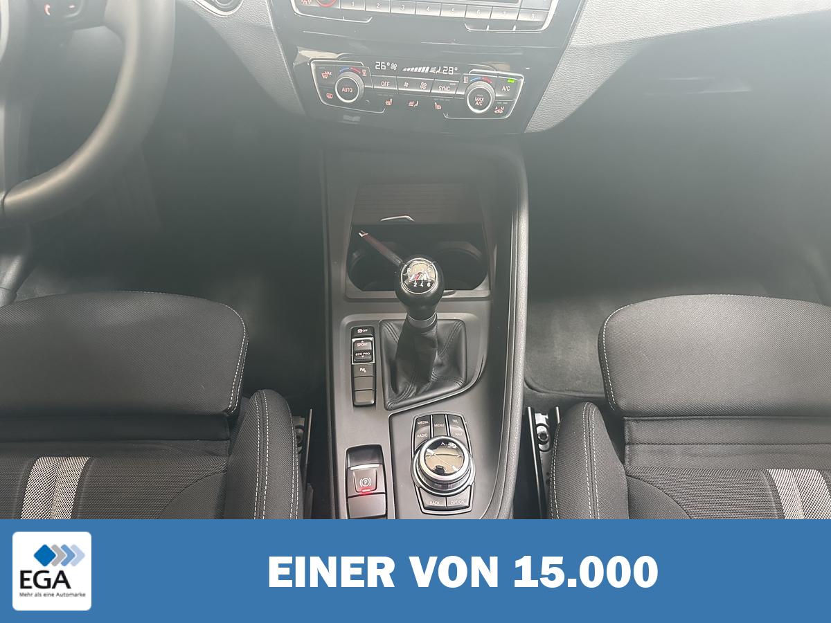 BMW X1 sDrive 18i Advantage LED Temp Navi AHK 1.Hand