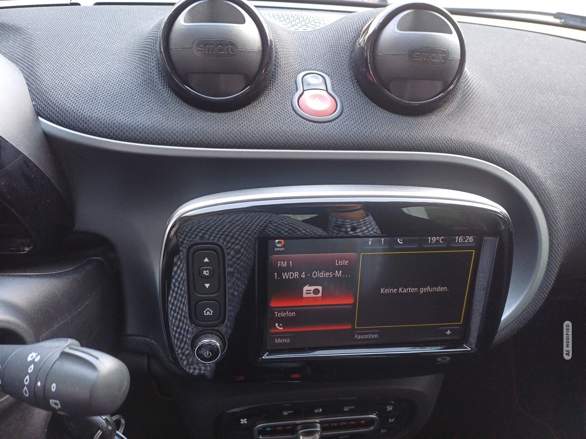 Smart ForFour Passion SHZ * PDC HINTEN * KLIMAAUTOMATIK*TEMPOMAT