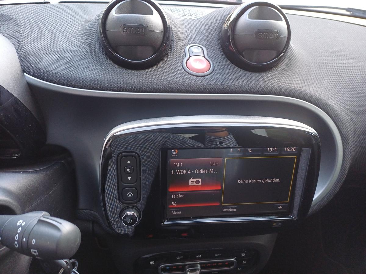 Smart ForFour Passion SHZ * PDC HINTEN * KLIMAAUTOMATIK*TEMPOMAT