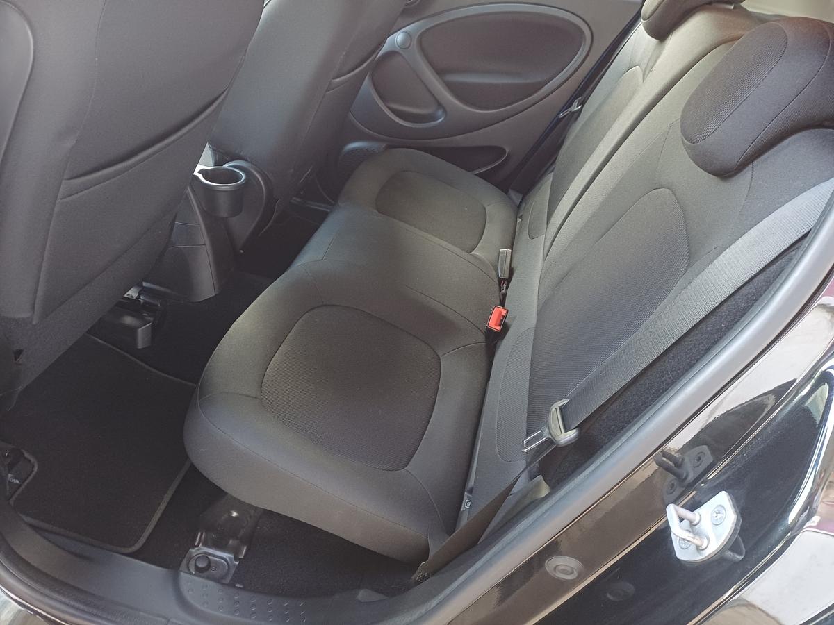 Smart ForFour Passion SHZ * PDC HINTEN * KLIMAAUTOMATIK*TEMPOMAT