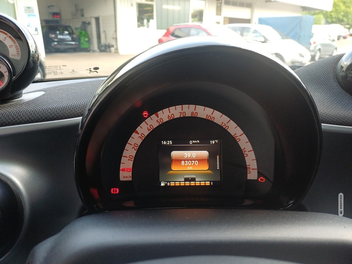 Smart ForFour Passion SHZ * PDC HINTEN * KLIMAAUTOMATIK*TEMPOMAT