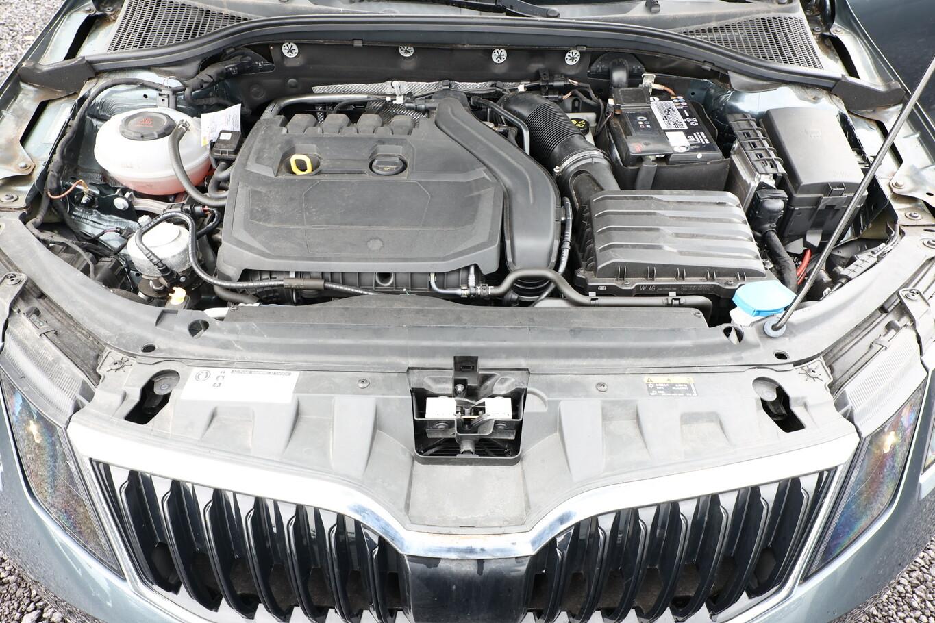 Skoda Octavia 1.5 TSI 150 Style SmartLi PDC