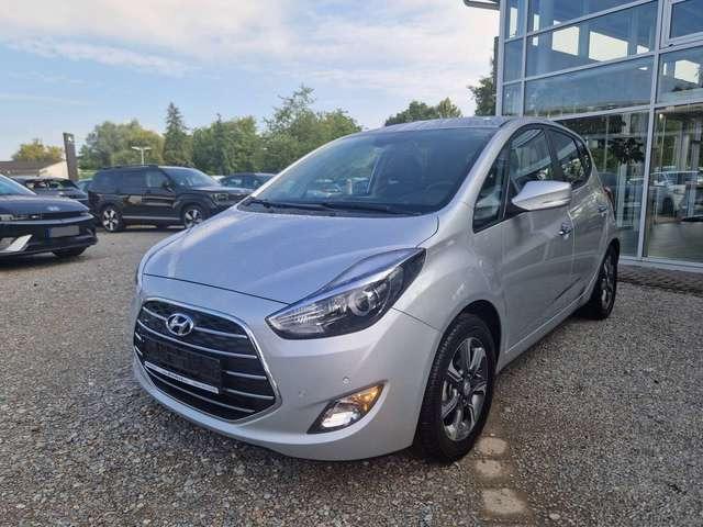 Hyundai ix20 FL 1.6 Autom., Sitzheizung, Lenkradhz, Navi, kaum
