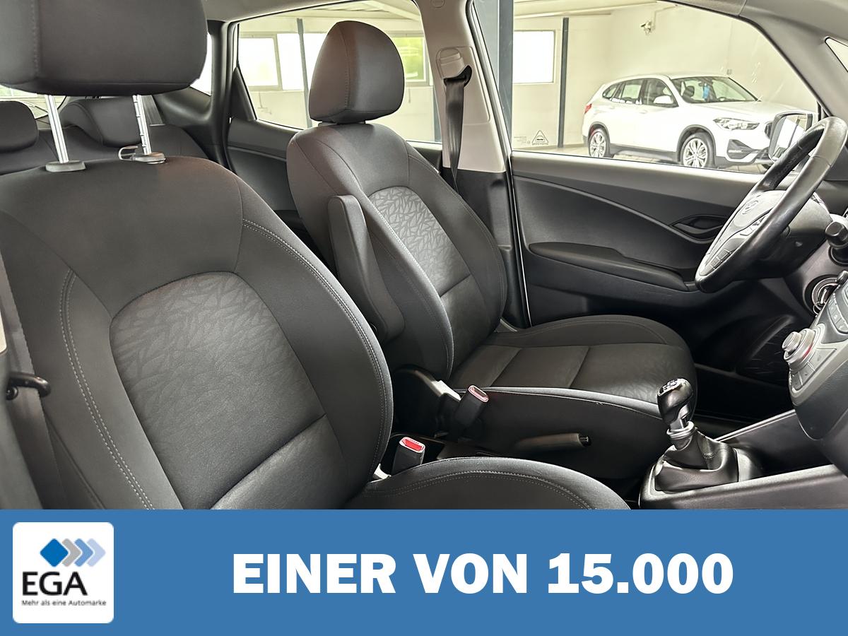 Hyundai ix20 1.6 Space blue Klima Sitzhz. Lenkradhz. PDC 
