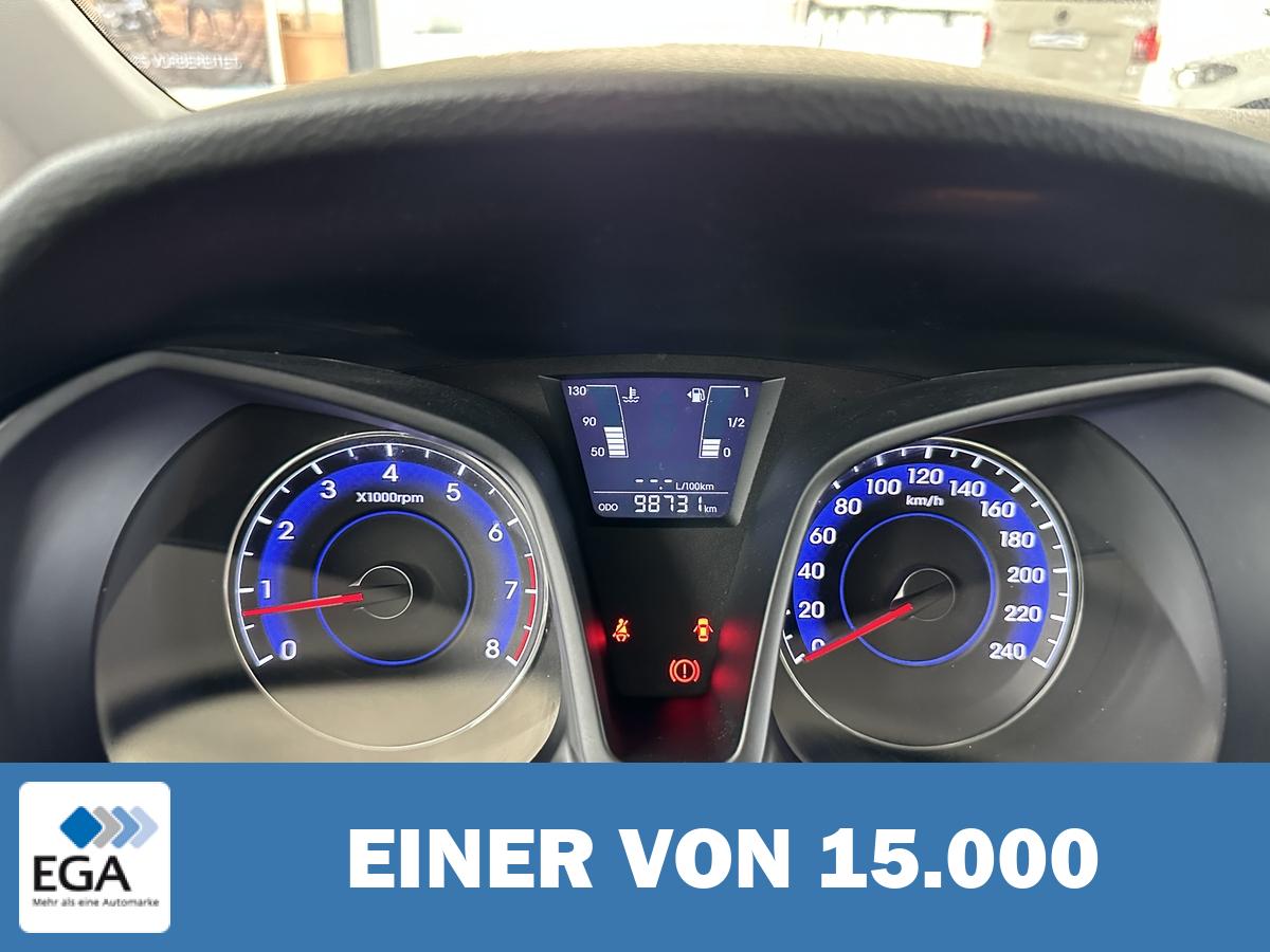 Hyundai ix20 1.6 Space blue Klima Sitzhz. Lenkradhz. PDC 