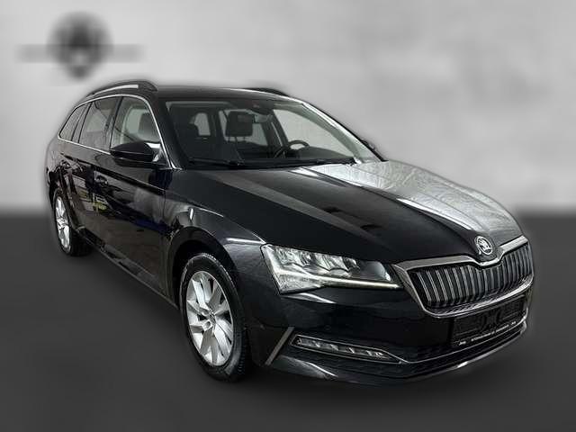 Skoda Superb 1.4 TSI Hybrid LED KAMERA VIRTUAL NAVI