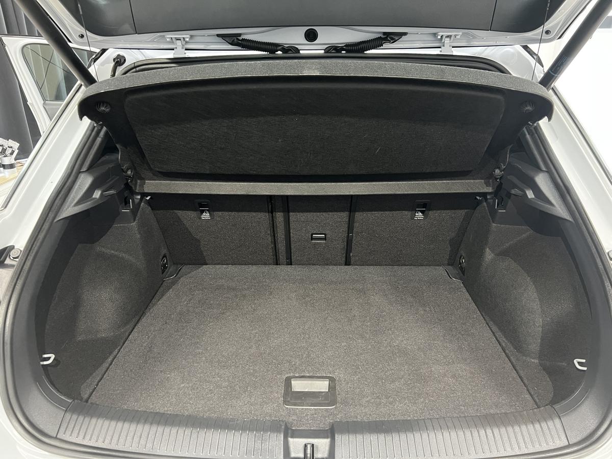 Volkswagen T-Roc 2.0 TSI Sport 4Motion*8Fach*Digital*1Hand*