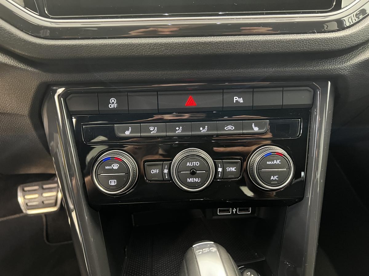 Volkswagen T-Roc 2.0 TSI Sport 4Motion*8Fach*Digital*1Hand*
