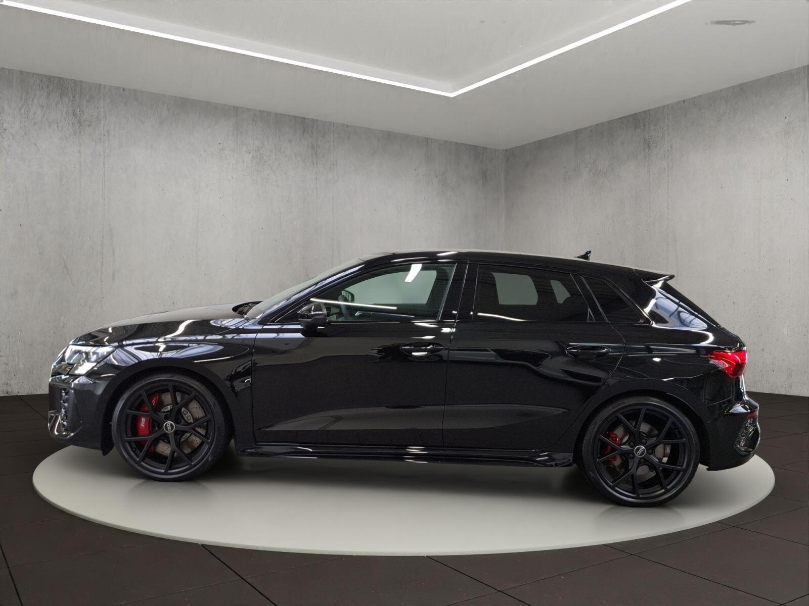 Audi RS 3 294(400) kW(PS) S tronic