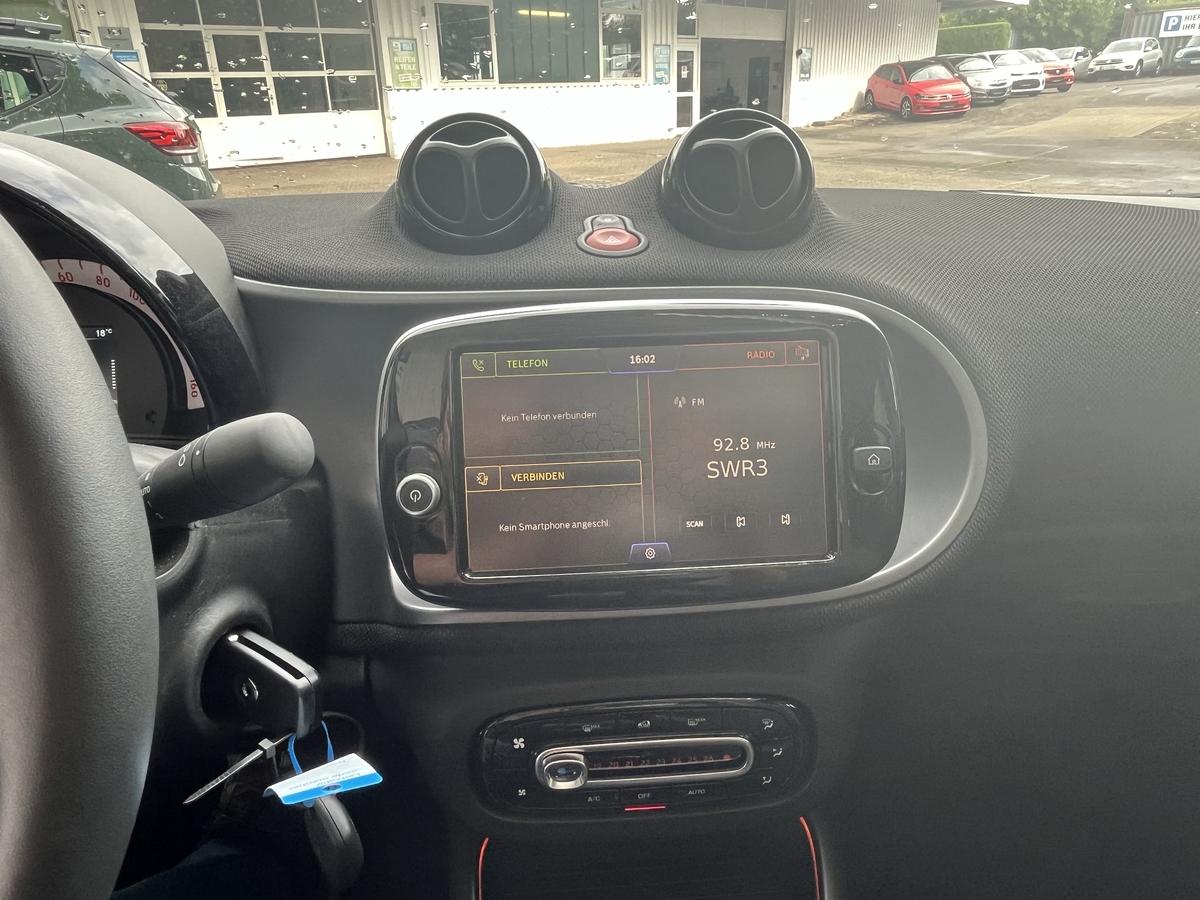 Smart ForTwo EQ cabrio*EXCLUSIVE*22kW*CAM*MEDIA*SHZ*ALU*ALLW*LED*