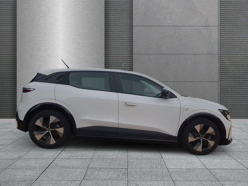 Renault Megane E-Tech EV40 Equilibre standard charge