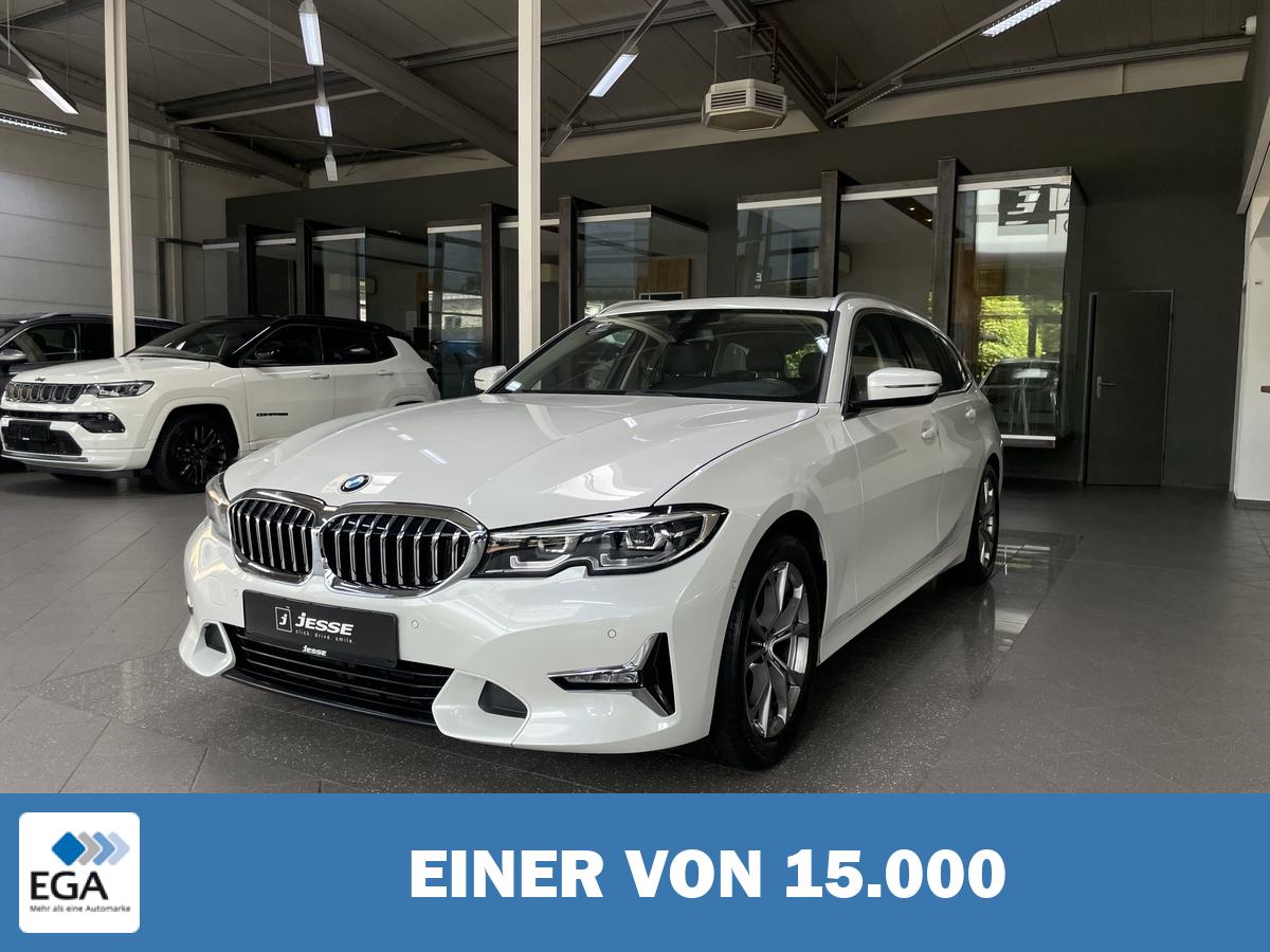 BMW 320 d Luxury Line LED Pano R.Cam AHK Live Leder