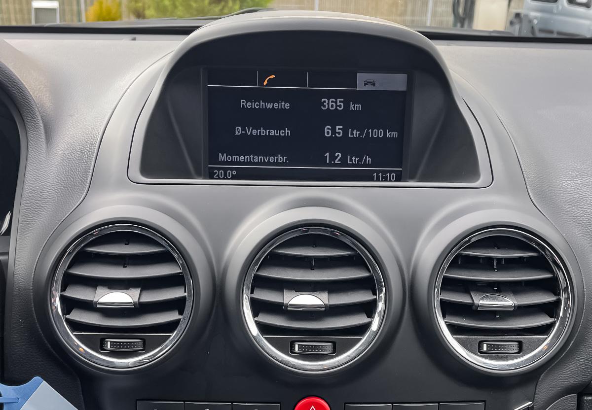 Opel Antara 2.2 CDTI Design Ed. 4x2 AHK SHZ 