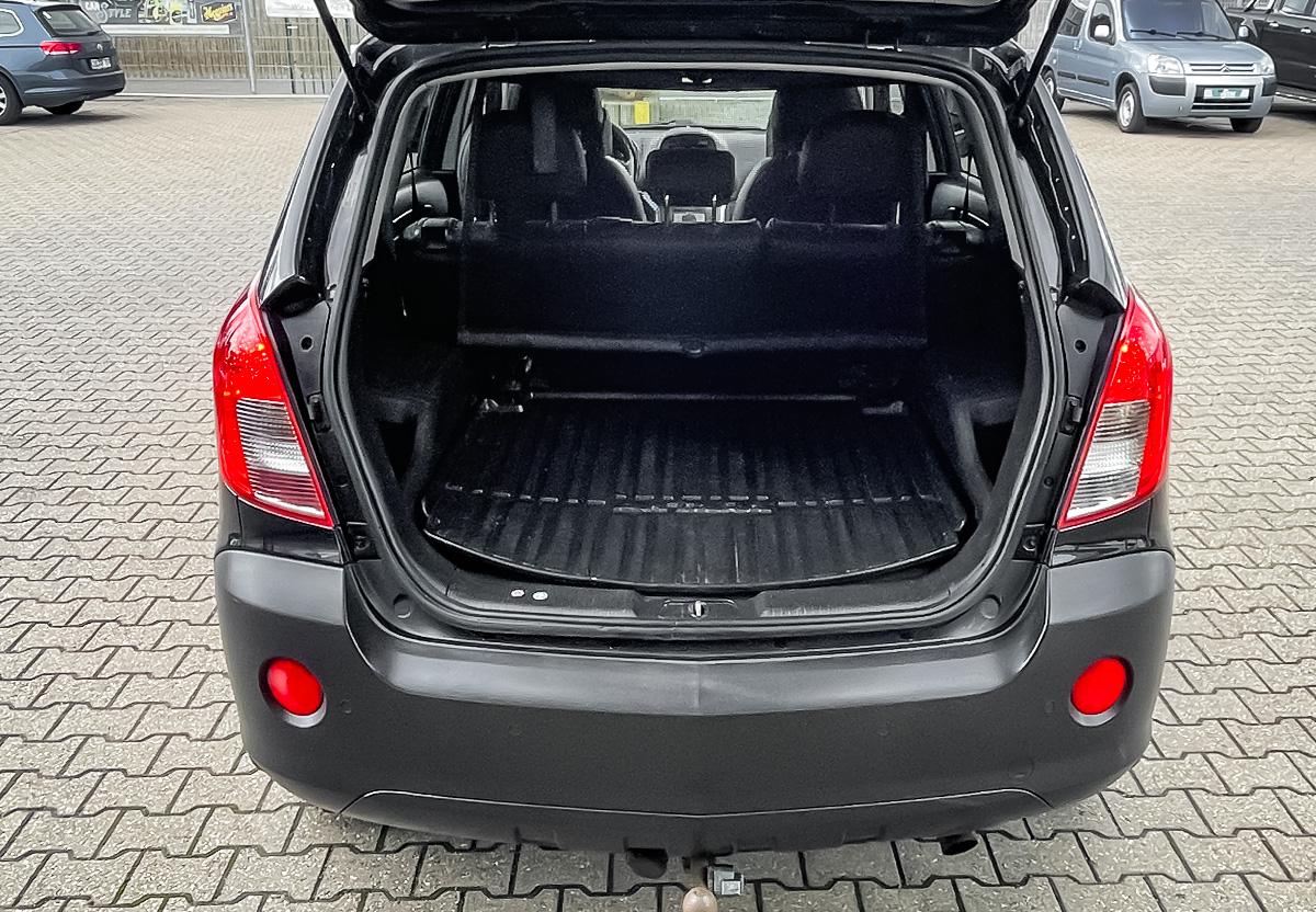 Opel Antara 2.2 CDTI Design Ed. 4x2 AHK SHZ 
