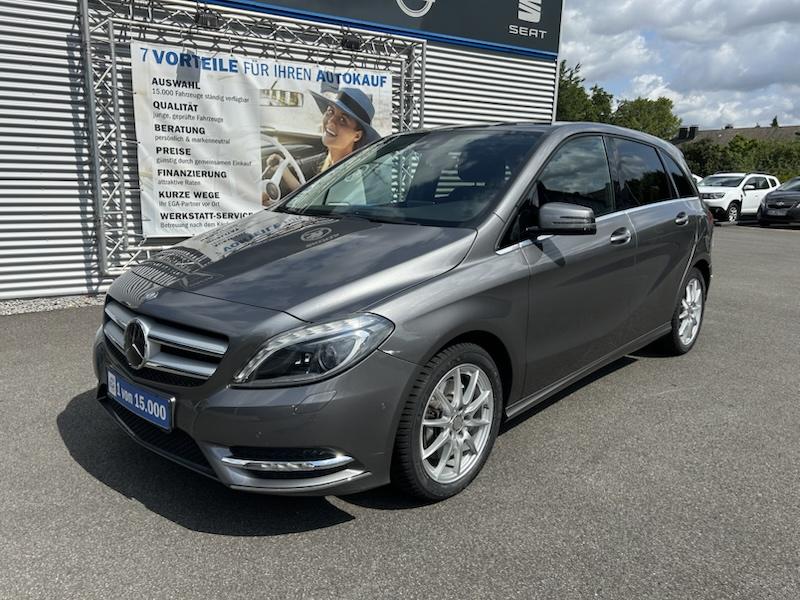 Mercedes-Benz B 220 4Matic 7G-DCT KLIMA*SHZG*BTH*NAVI*R-CAM* 1 HAND