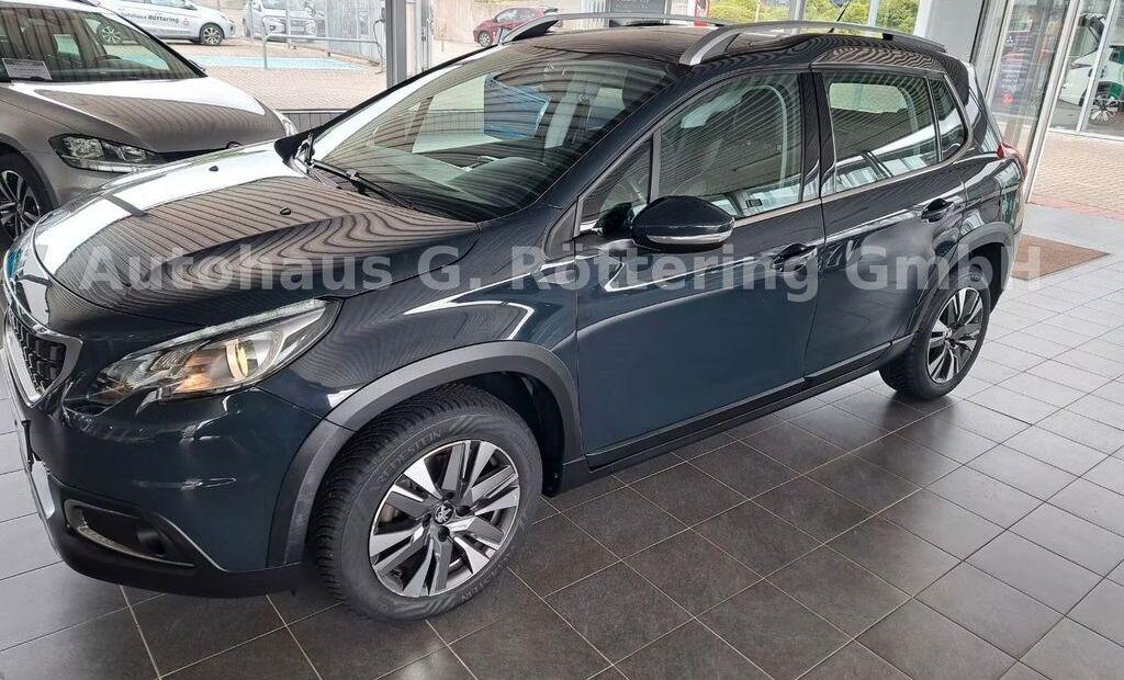 Peugeot 2008 Allure *Navi*Panoramadach*