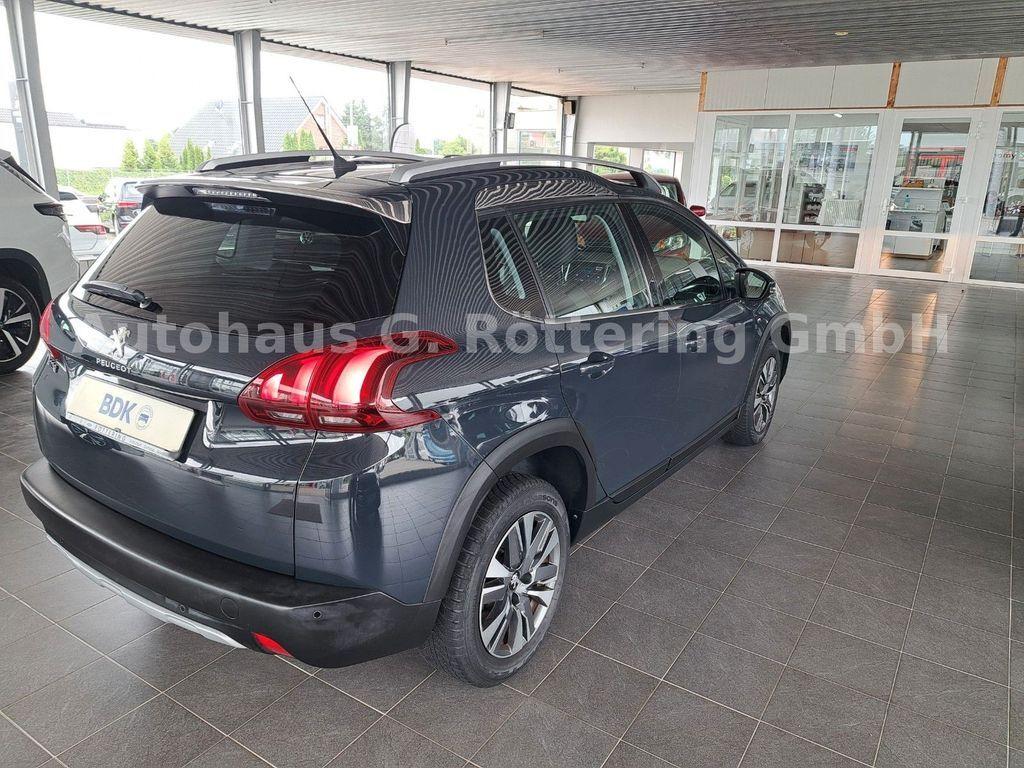Peugeot 2008 Allure *Navi*Panoramadach*