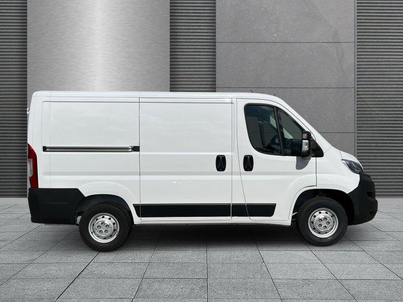 Opel Movano Cargo 140 3,5t L1H1 Edition Klimaauto