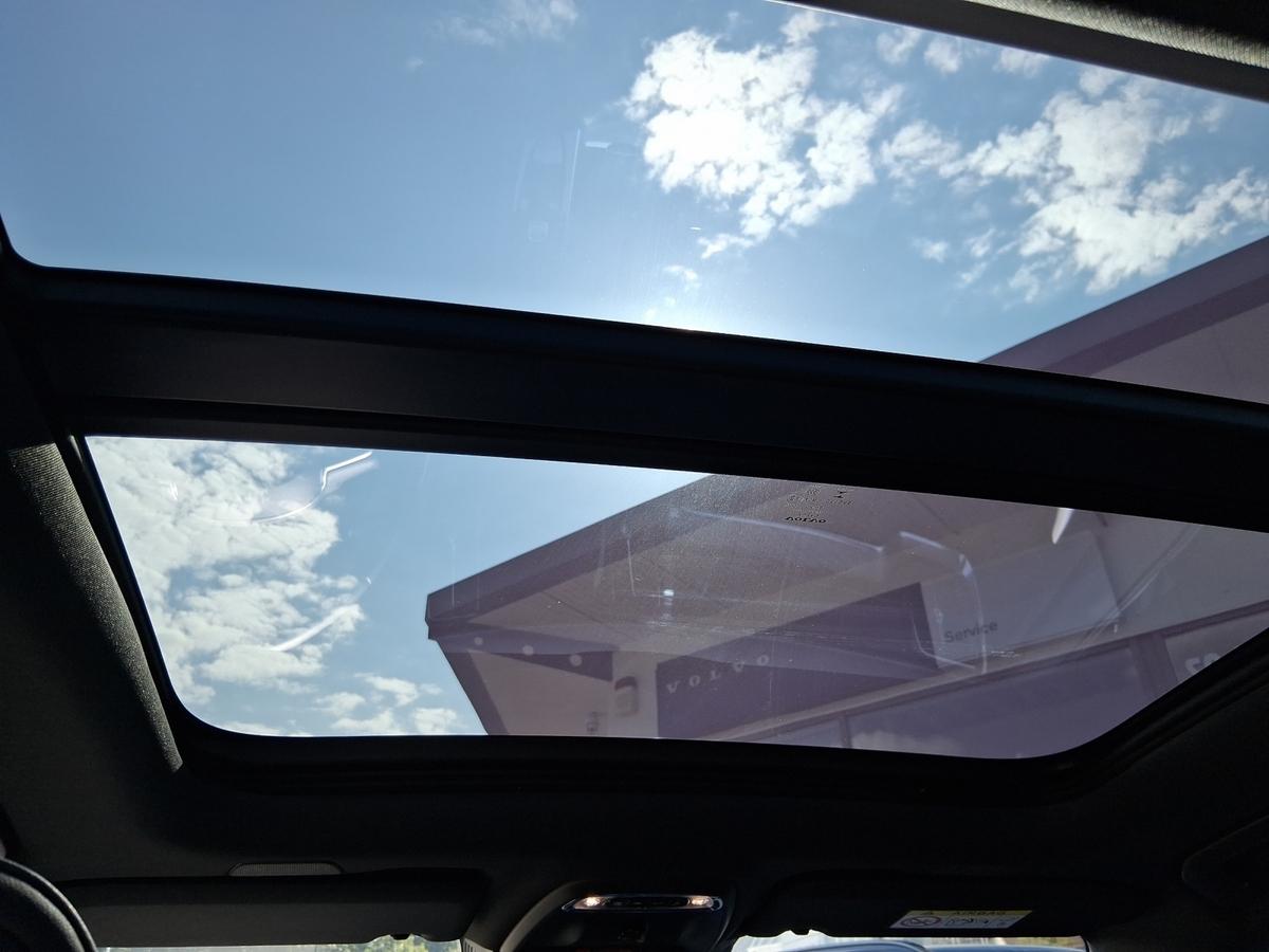 Volvo S60 R Design*PANORAMADACH*360°-CAM*HARMAN/KARDON
