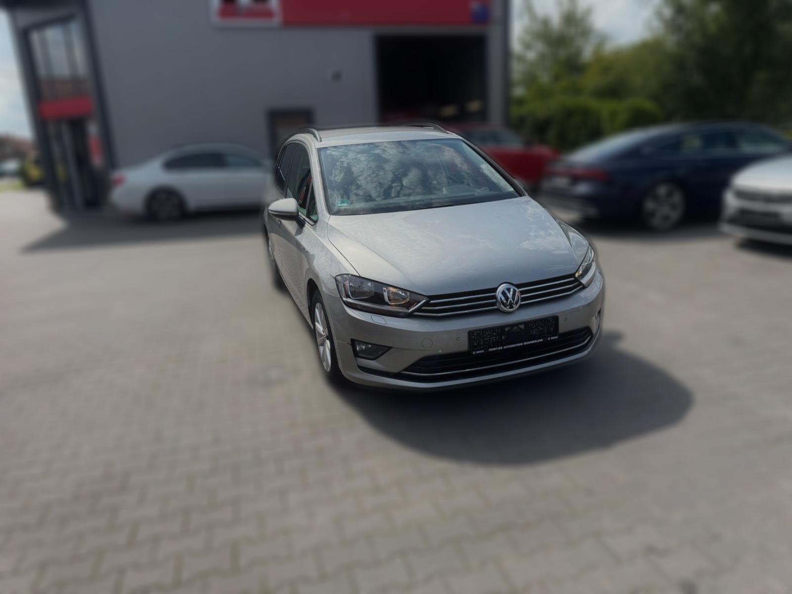 Volkswagen Golf Sportsvan Front Navi MFL SHZ PDC DCC TOP