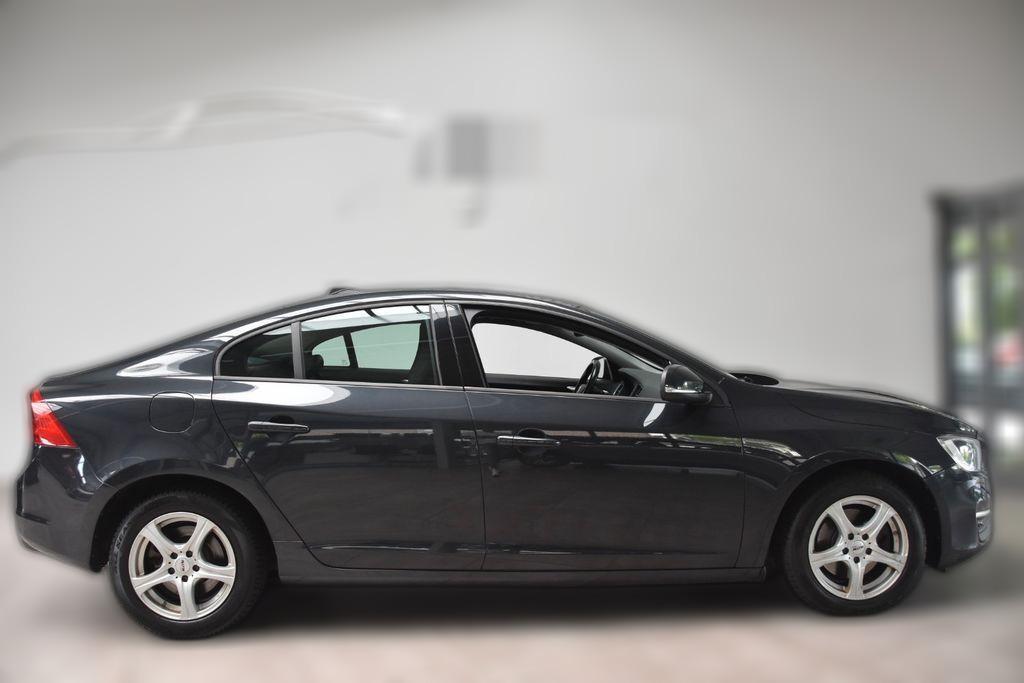 Volvo S60 Business Edition Automatik Navi Kam SHZ AHK