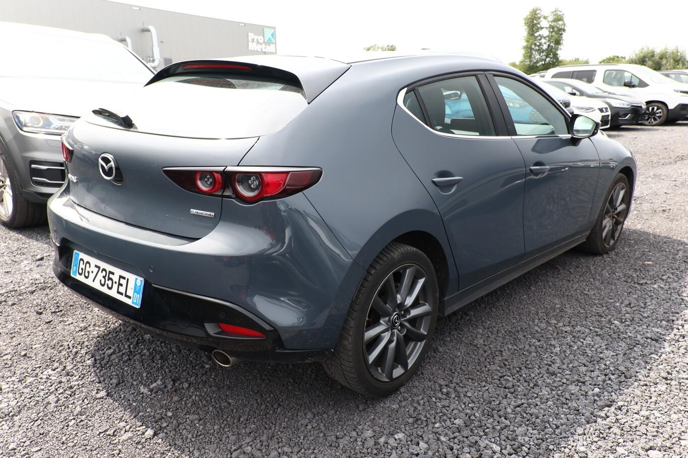 Mazda 3 SKYACTIV-G 2.0 M-HYBRID 150 Selection LED Nav