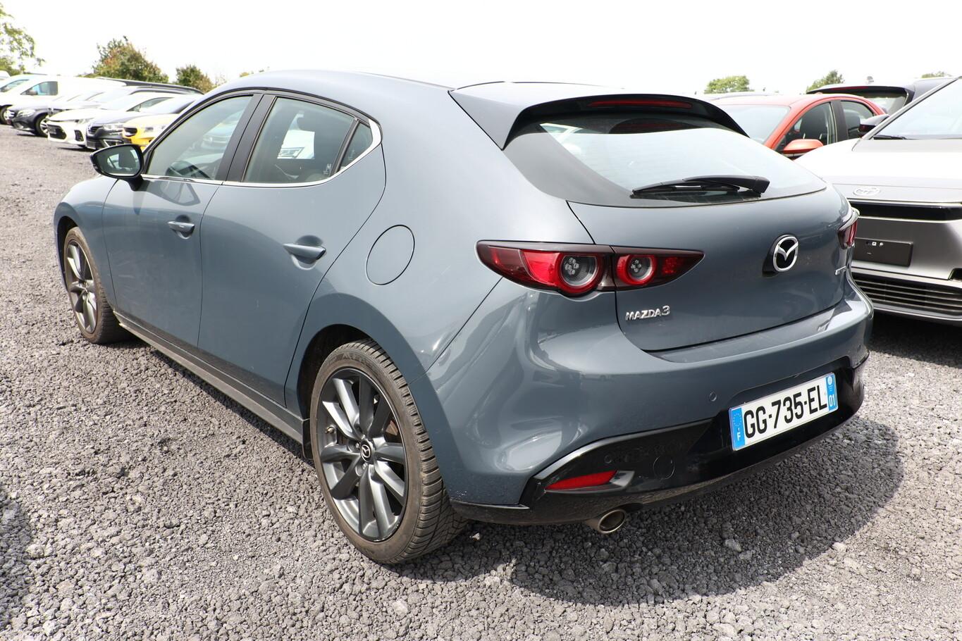 Mazda 3 SKYACTIV-G 2.0 M-HYBRID 150 Selection LED Nav