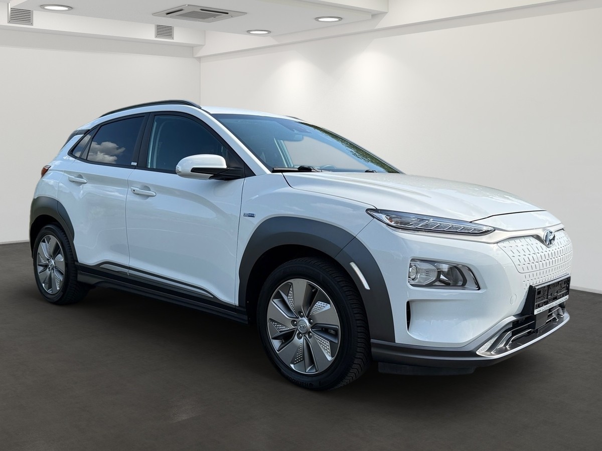 Hyundai KONA Elektro Advantage *Wärmepumpe* Klima SHZ RFK 