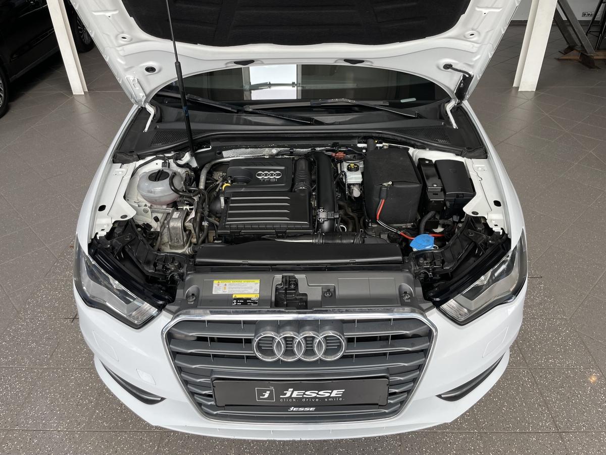 Audi A3 1.2 TFSI Attraction SHZ PDC Navi AHK